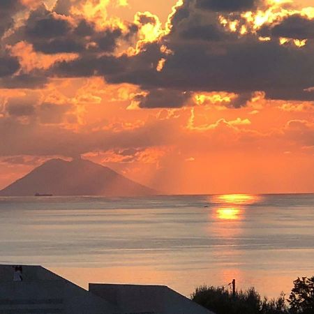 Modern Seaside Apartment ピッツォ エクステリア 写真
